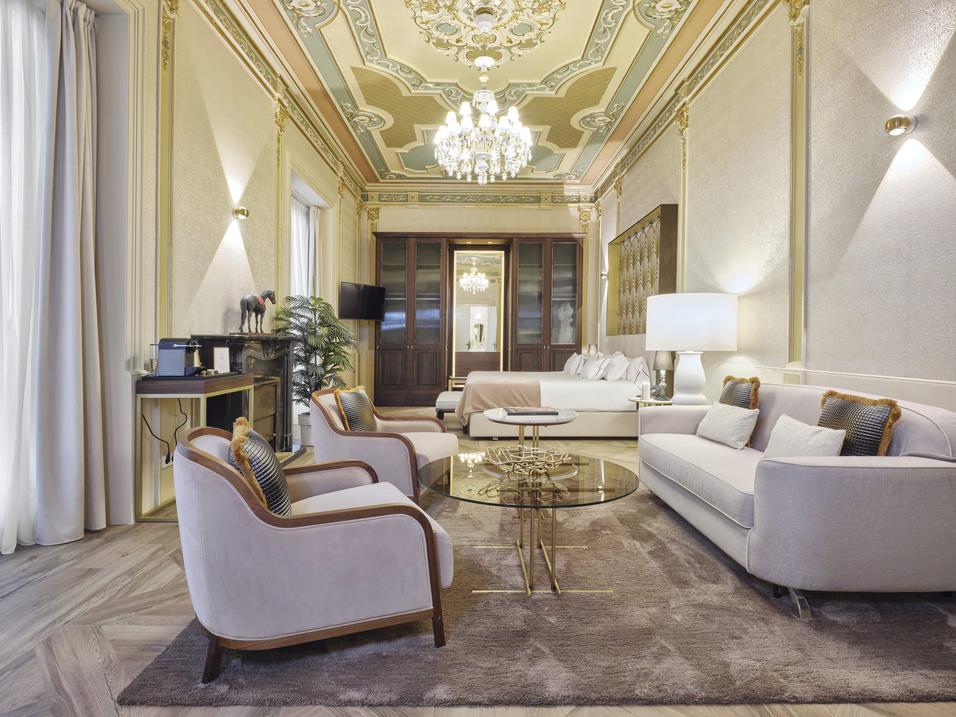 hotel-palacio-vallier-suite-lladro-1